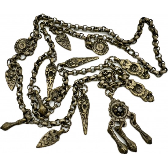 Παραδοσιακό Κολιέ με Κρεμαστά Στοιχεία και Οχτάρες Αλυσίδες 19ου αιώνα