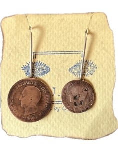 Γεώργιος Ά 1869, Ασημένια σκουλαρίκια με χάλκινα νομίσματα
