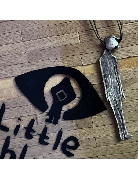 Little Kids Villain, The Thin Man Pendant