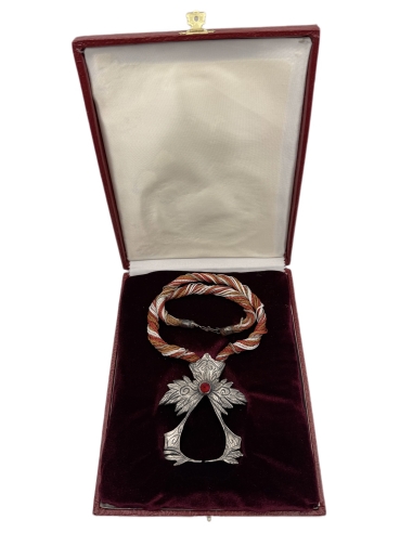Assassin's Insignia Silver Necklace - Legacy of the Brotherhood